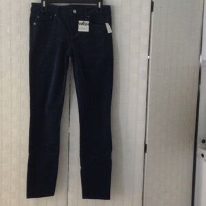 Woman’s Corduroy Skinny Jeans by Gap Color Navy.size 28 slim leg New #44